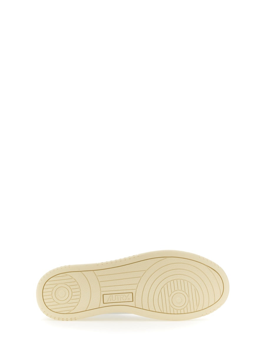 Autry Sneakers - White | Wanan Luxury