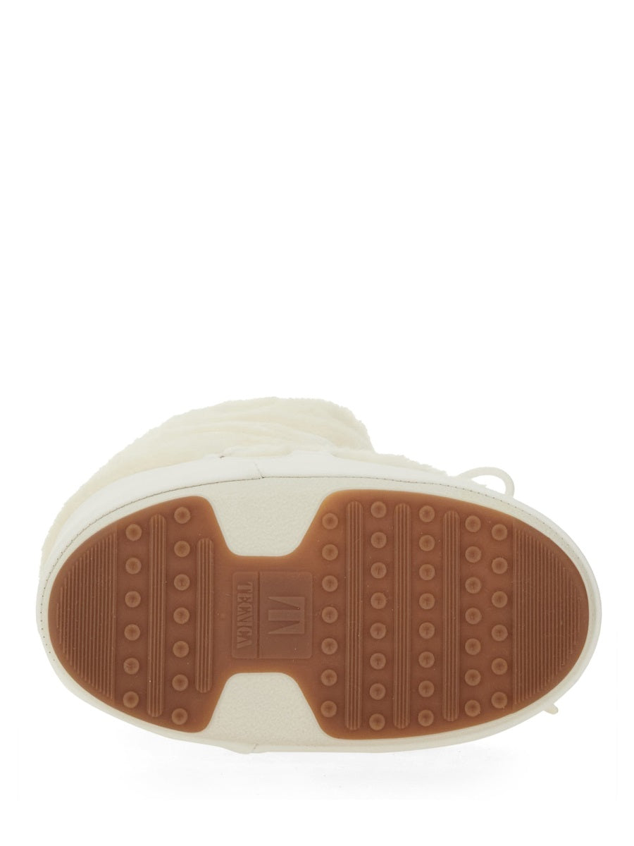 Moon Boot Boots - White | Wanan Luxury