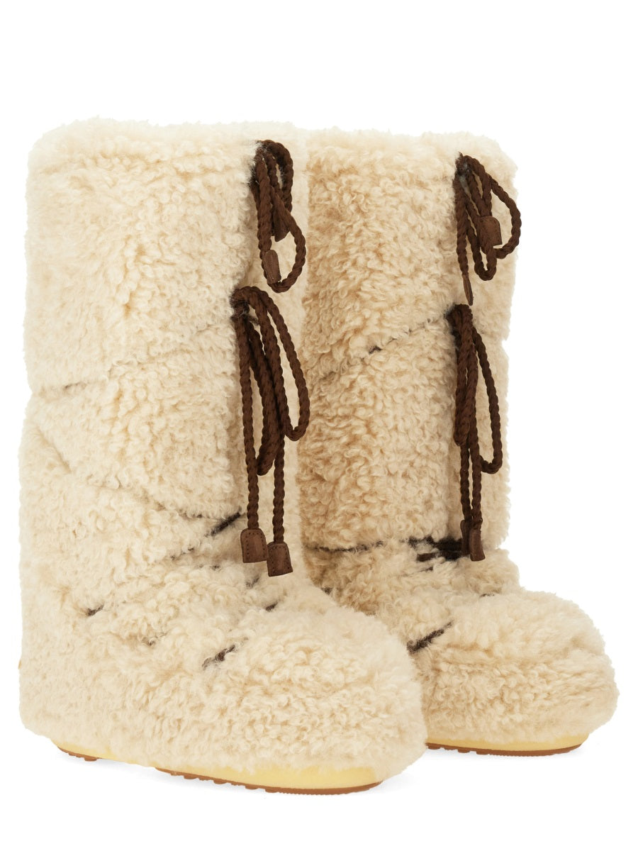 Moon Boot Boots - Beige | Wanan Luxury
