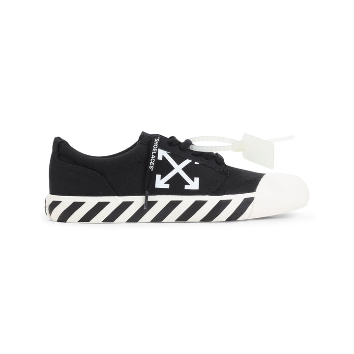 Off-White Sneakers - Black | 1eb2cc402e92858c8892bc1820ff84872185006b