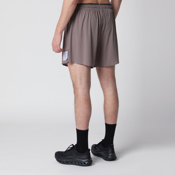 Satisfy Shorts - Brown | 8553121f72eb9e63612073e8a49282d45a2b4006