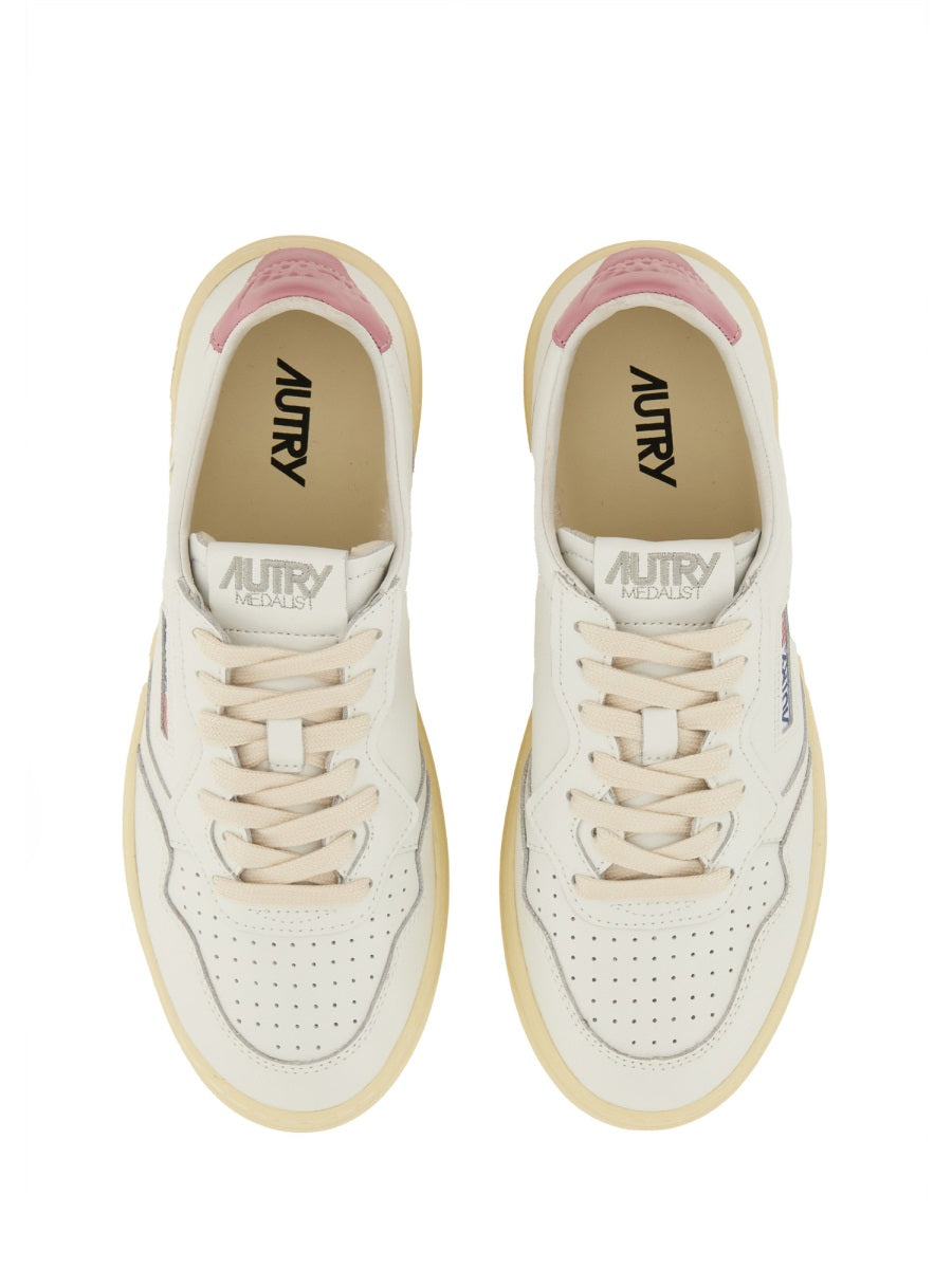 Autry Sneakers - White | Wanan Luxury