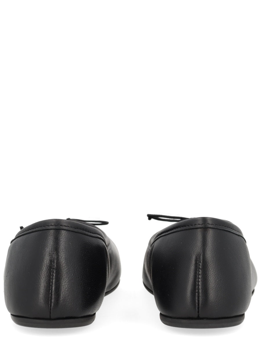 Vivienne Westwood Flat Shoes - Black | Wanan Luxury