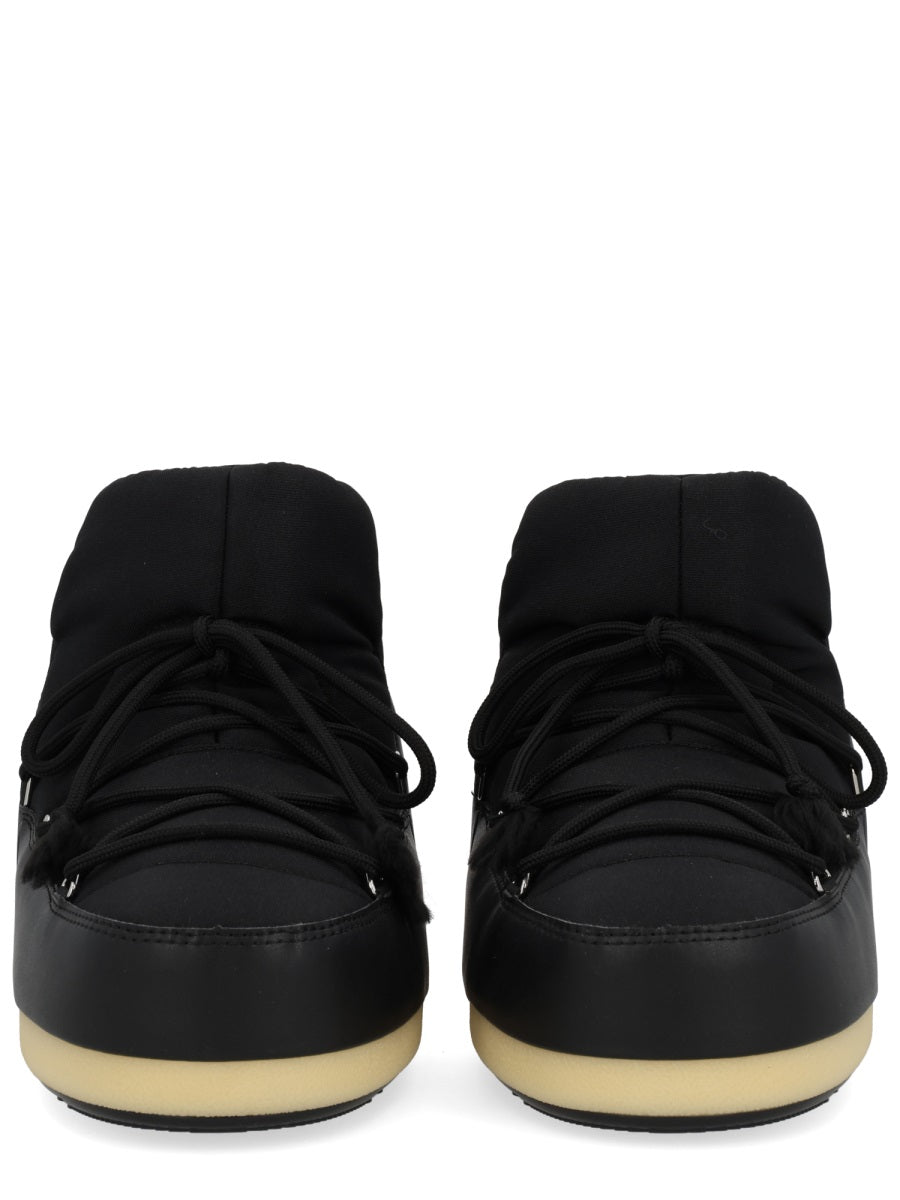 Moon Boot Boots - Black | Wanan Luxury