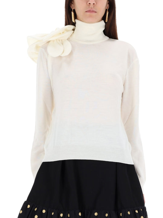 Mesh With Flower Detail