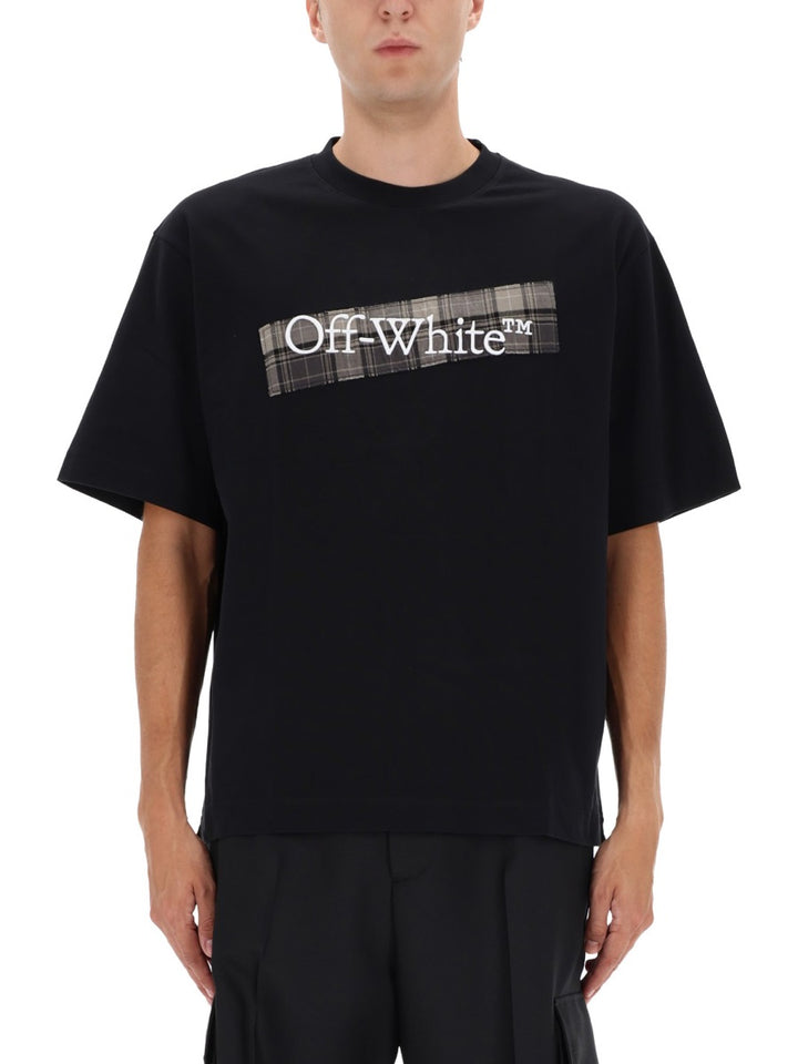 Off-White T shirts - Black | Wanan Luxury