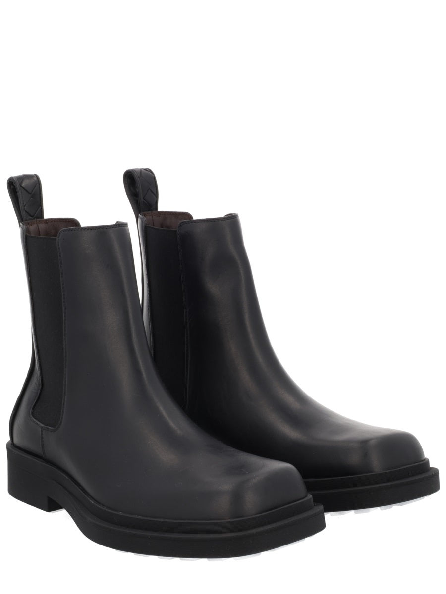Bottega Veneta Boots - Black | Wanan Luxury