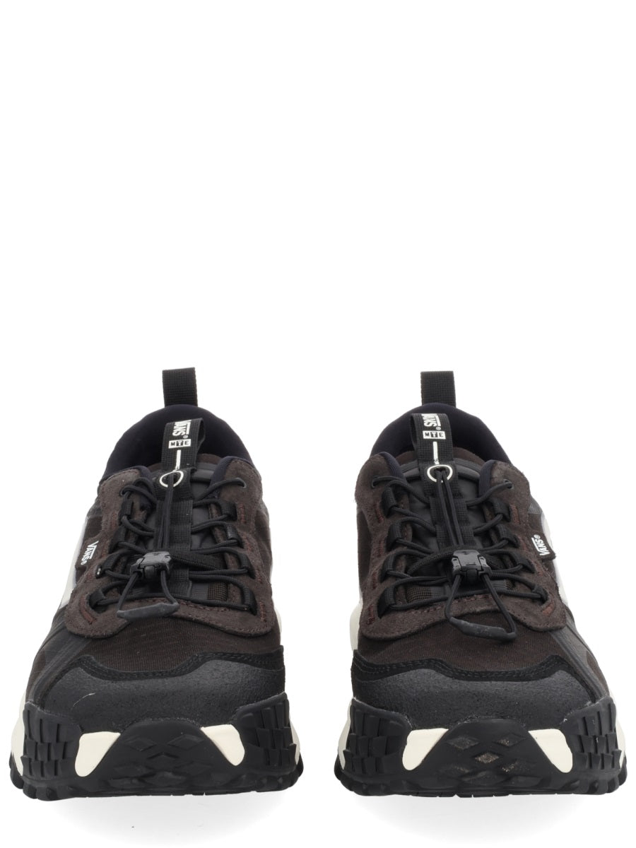 Vans Sneakers - Black | Wanan Luxury