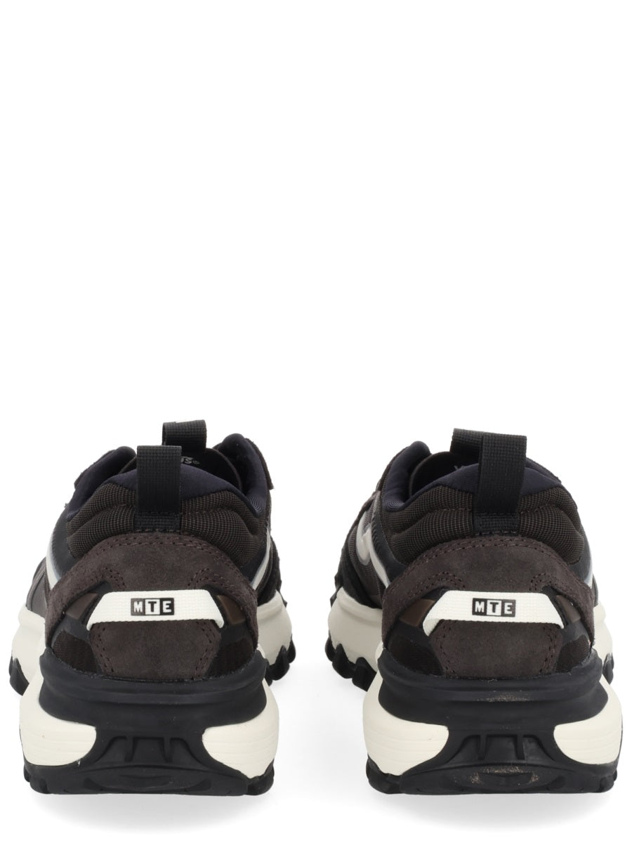 Vans Sneakers - Black | Wanan Luxury