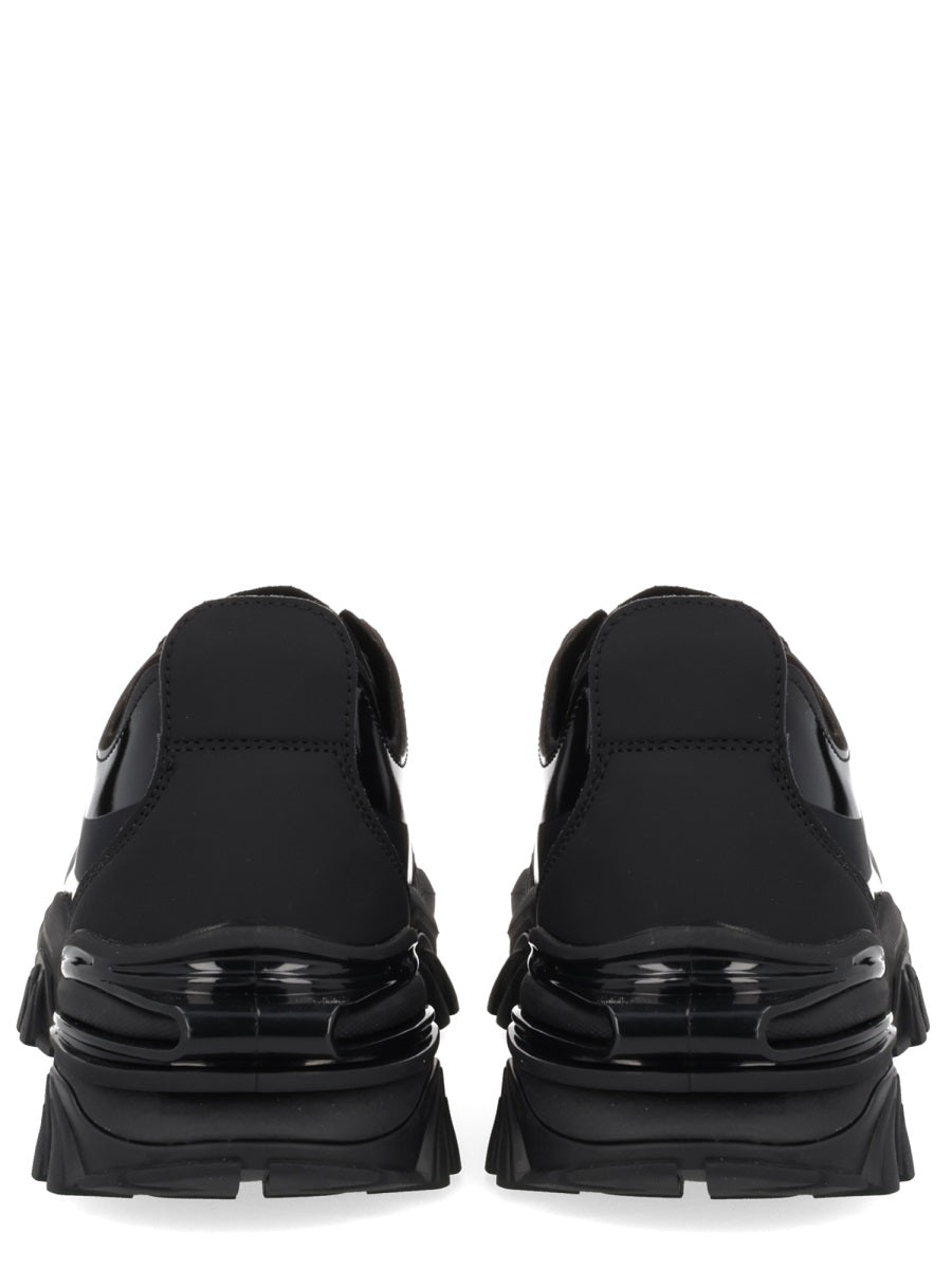 Versace Jeans Couture Sneakers - Black | Wanan Luxury