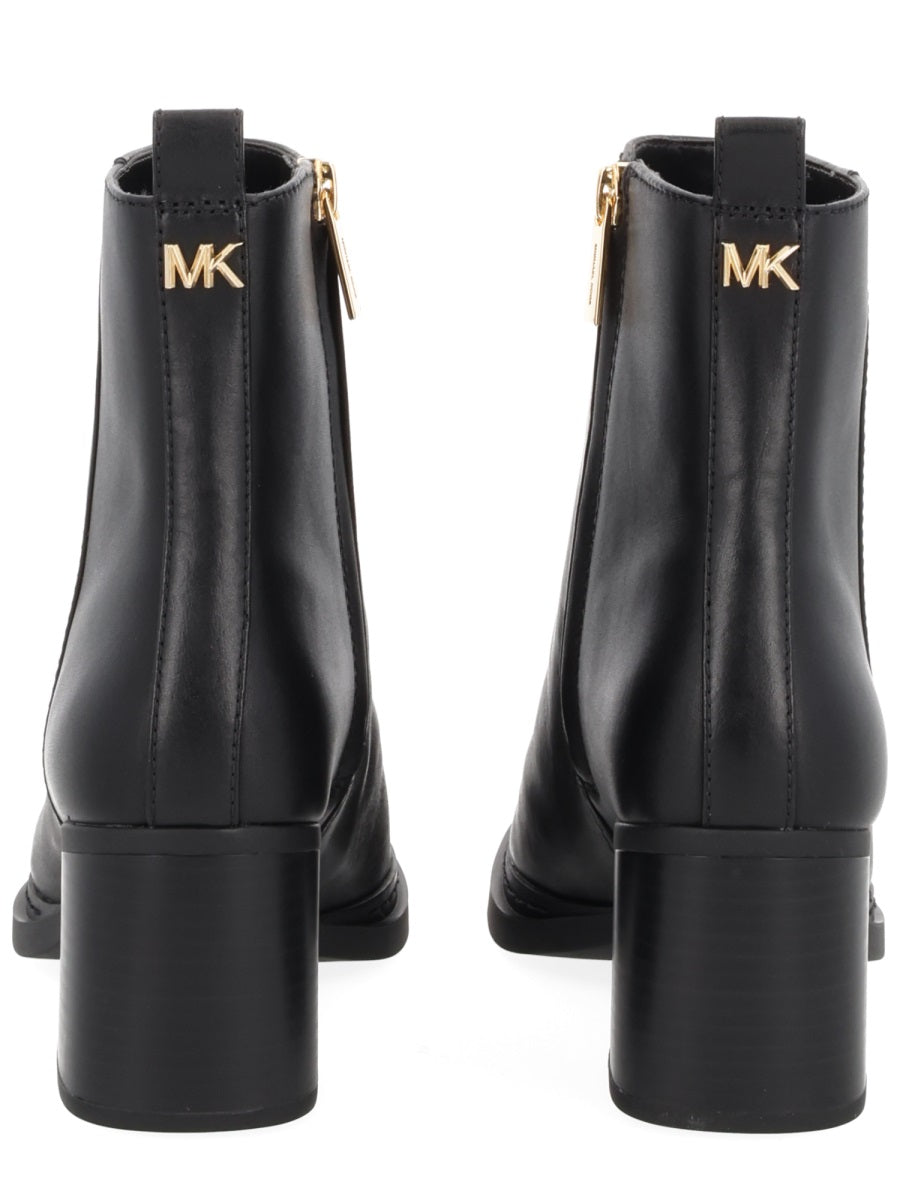 Michael Kors Boots - Black | Wanan Luxury