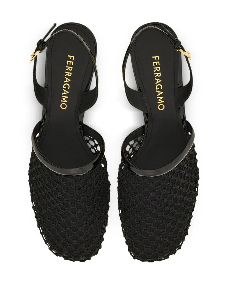 Ferragamo Pumps - Black | c357cadd4324826ada0ebd0c6be22474a64f8da2