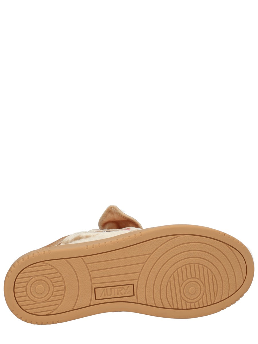 Autry Sneakers - Beige | Wanan Luxury