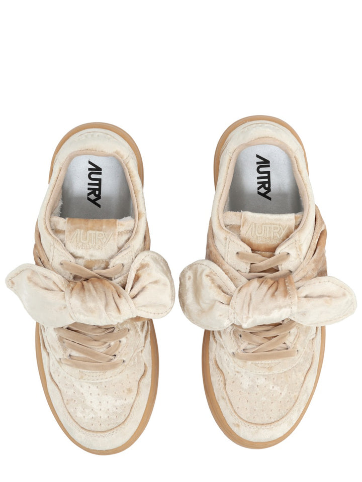 Autry Sneakers - Beige | Wanan Luxury