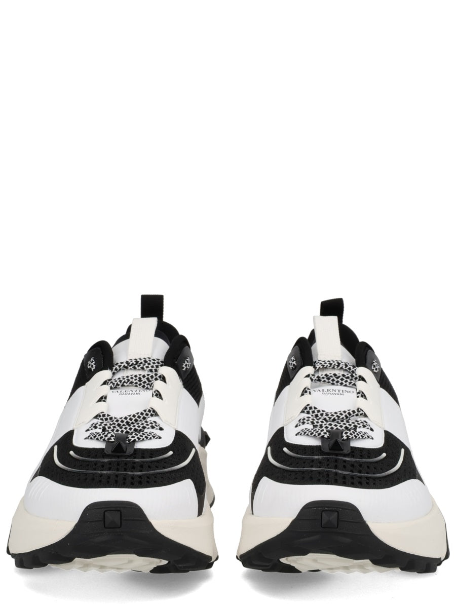 Valentino Garavani Sneakers - Black | a2ffc84b9375d958bbcec76e0e0abb42ec64aba2