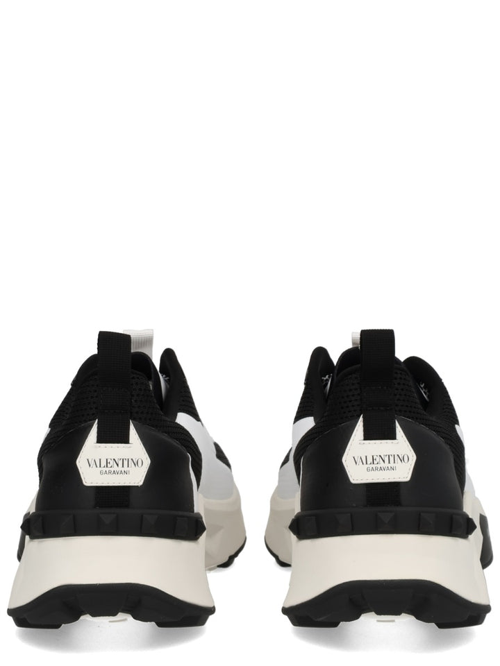 Valentino Garavani Sneakers - Black | 6dcfbd81a95a5cc37f91fadc5910cf5486a786d6