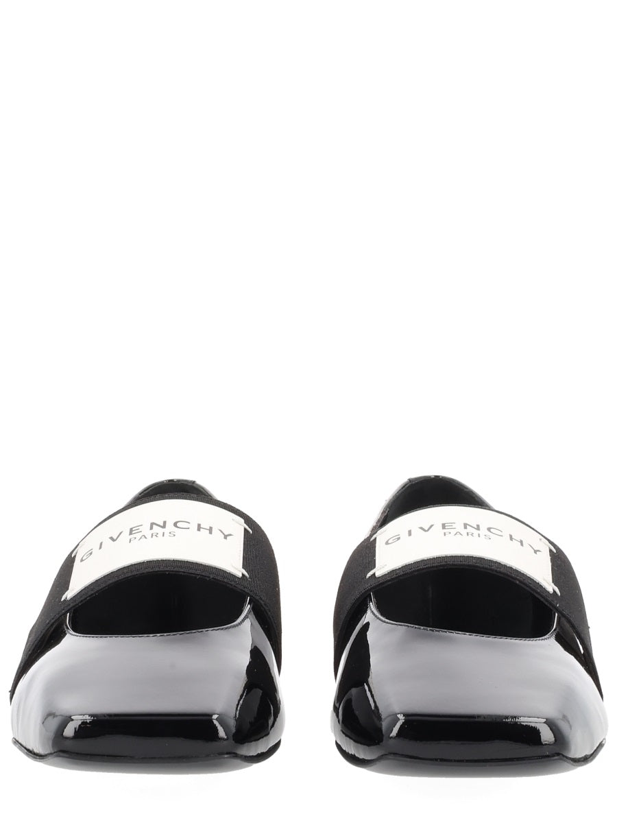 Givenchy Flat Shoes - Black | Wanan Luxury