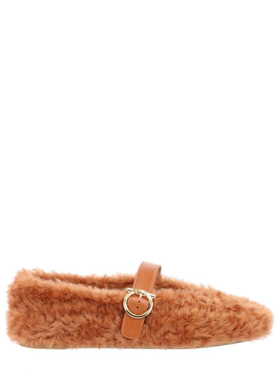 Ferragamo Flat Shoes - Beige | 162bfcca1acd07b3c335bacc35bf77239b2b8835