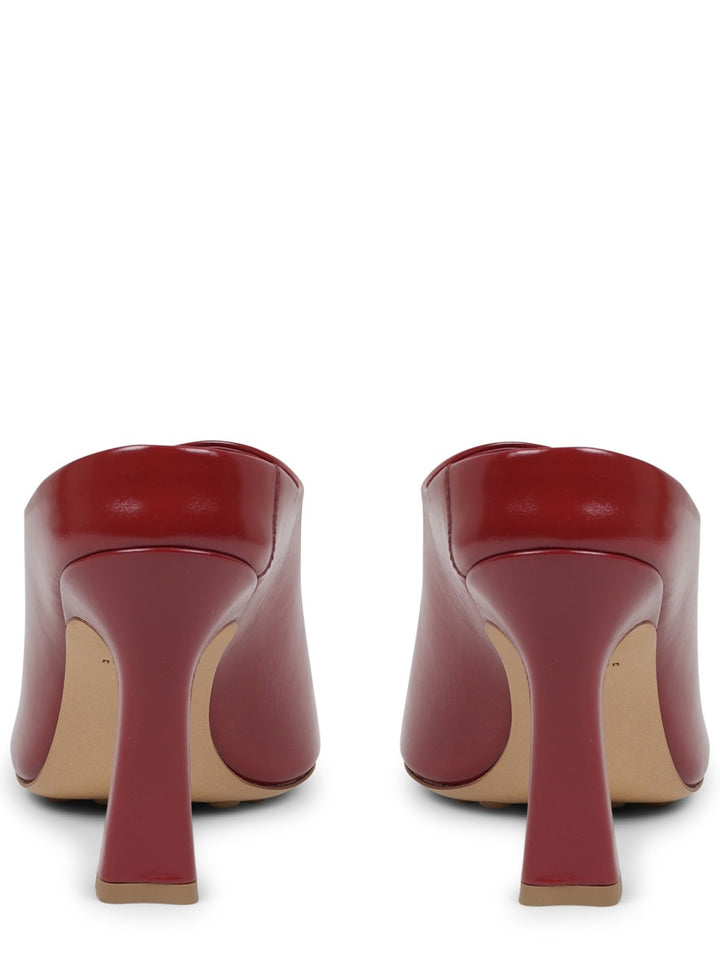 Bottega Veneta Sandals - Red | 65770dc06b40c217b25108d786b87768850af90e