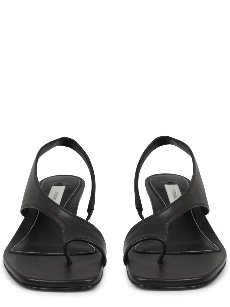 Toteme Sandals - Black | 078d0f8bd04942e33a392ca58e204624017a54a5