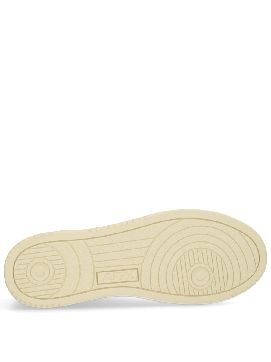 Autry Sneakers - White | 63d037b90bb20181443793e39d9050161e048318