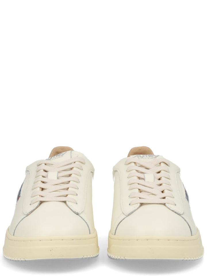 Autry Sneakers - White | af304d8eaf2630b9662e051e0eb240c2793d41a8