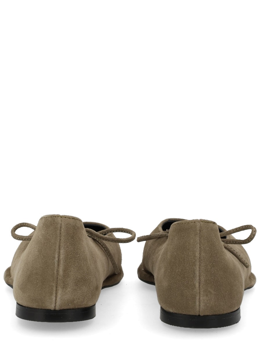 Alohas Flat Shoes - Brown | c5f89875565cbe21a516c9a35b0011482fcb2bf9