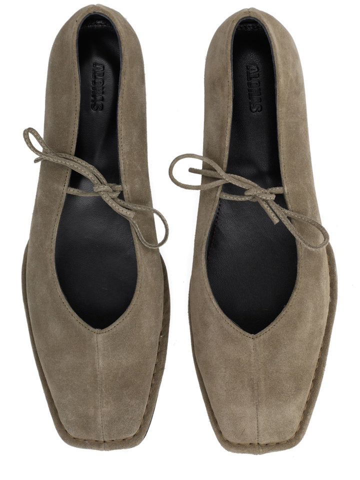 Alohas Flat Shoes - Brown | bf73c49519022559205e8693a82b5b01af002036