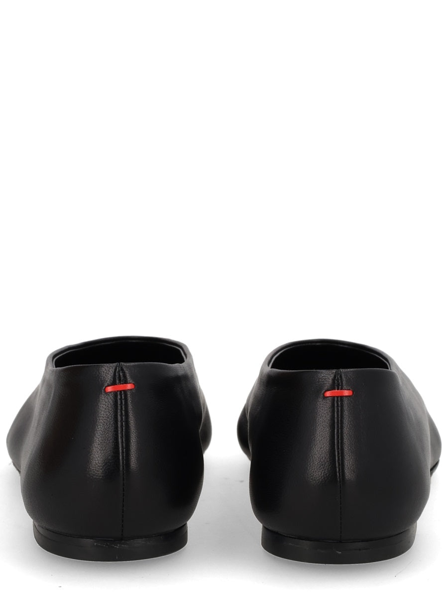 Aeyde Flat Shoes - Black | 8885304c01f9ba312c7c80d7a90a8329c4de4152