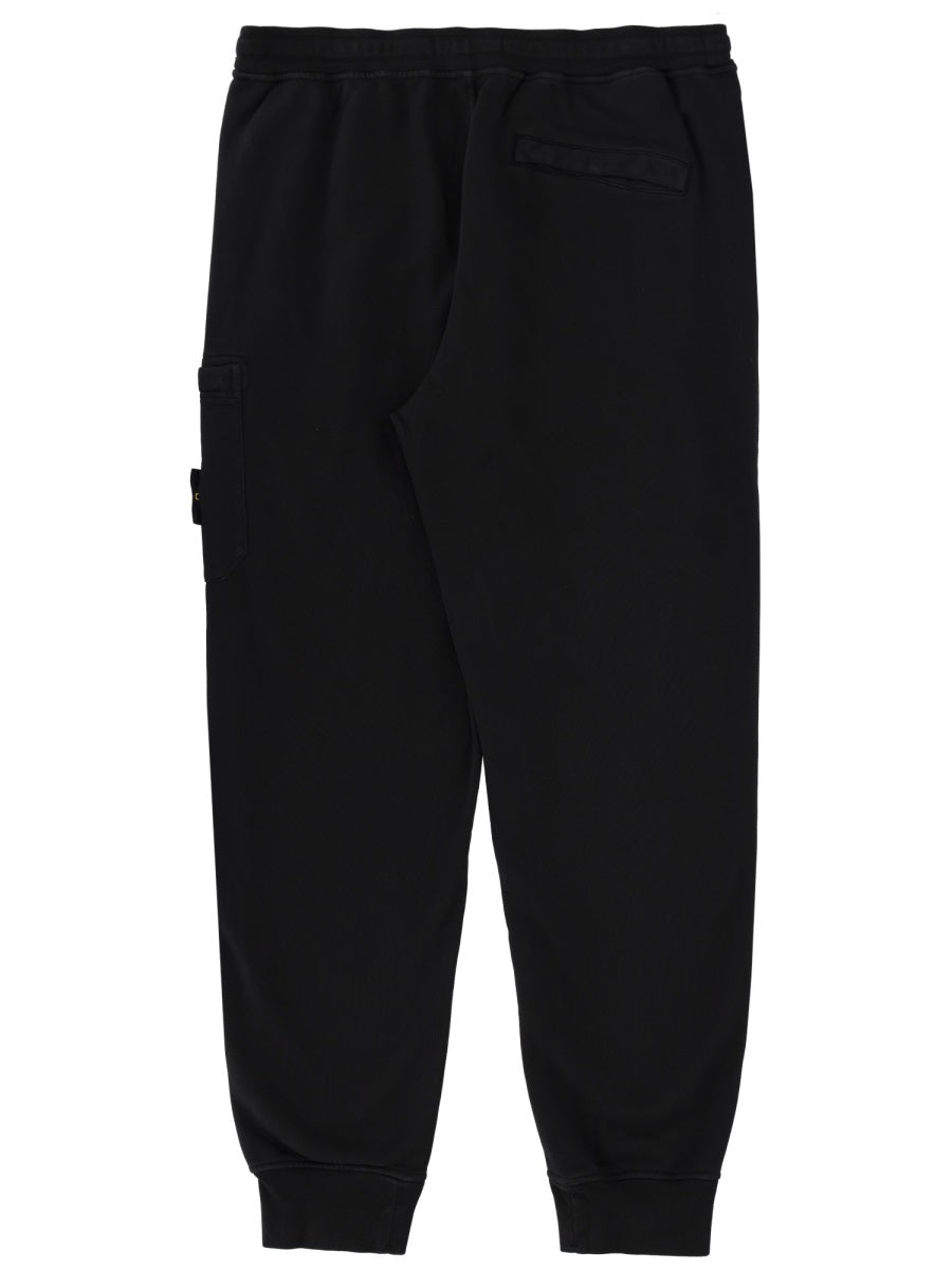 Stone Island Pants - Black | e05816c135ec8ade2a92ba764ce2458355ada938