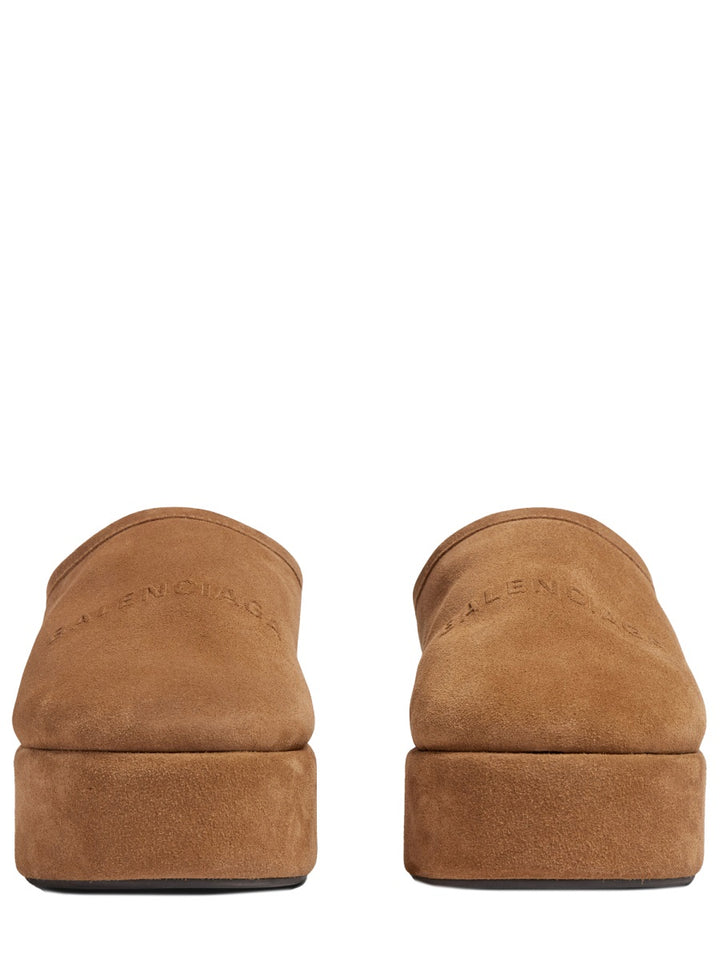 Balenciaga Flat Shoes - Brown | 88c466a15f01631ace811bc691c4672564c831a3