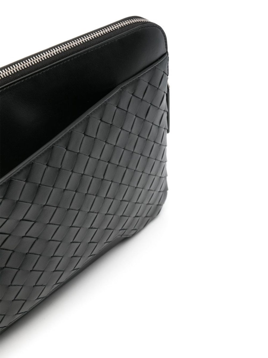 Bottega Veneta Clutch Bags - Black | d7aee379c796b0f5d9e5e214af037845d46b89d9