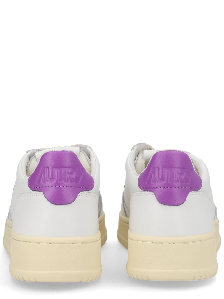 Autry Sneakers - White | 2a9aa5422acd92af7471e6123cf5158989177e78