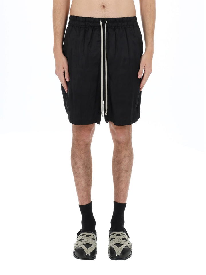 Rick Owens Shorts - Black | 5e6fc763e5abcc094fc3b5979cd18c7d55c845be
