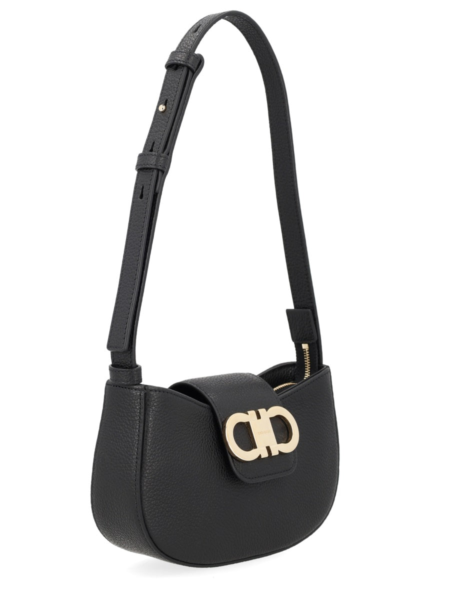Ferragamo Shoulder Bags - Black | 95f79869653439e1a455a9f21c6ea0dc4f45586d