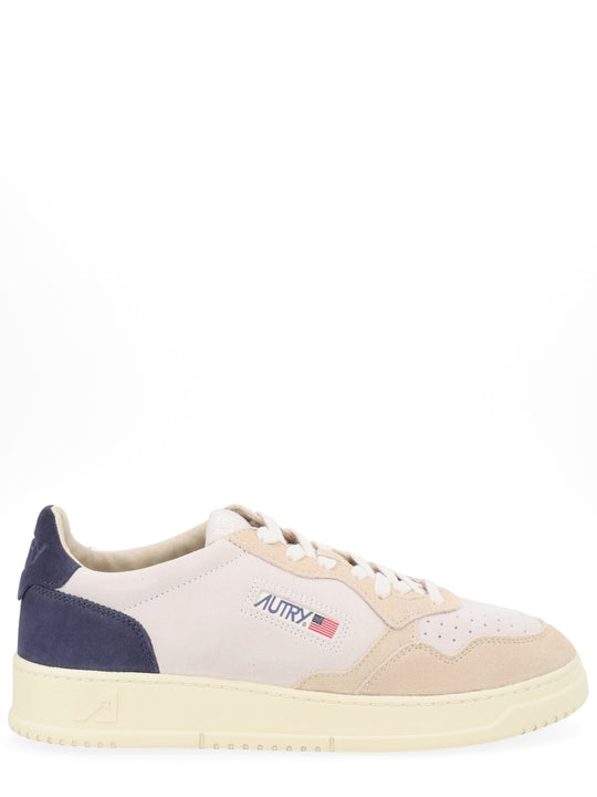 "Medalist Low" Sneaker