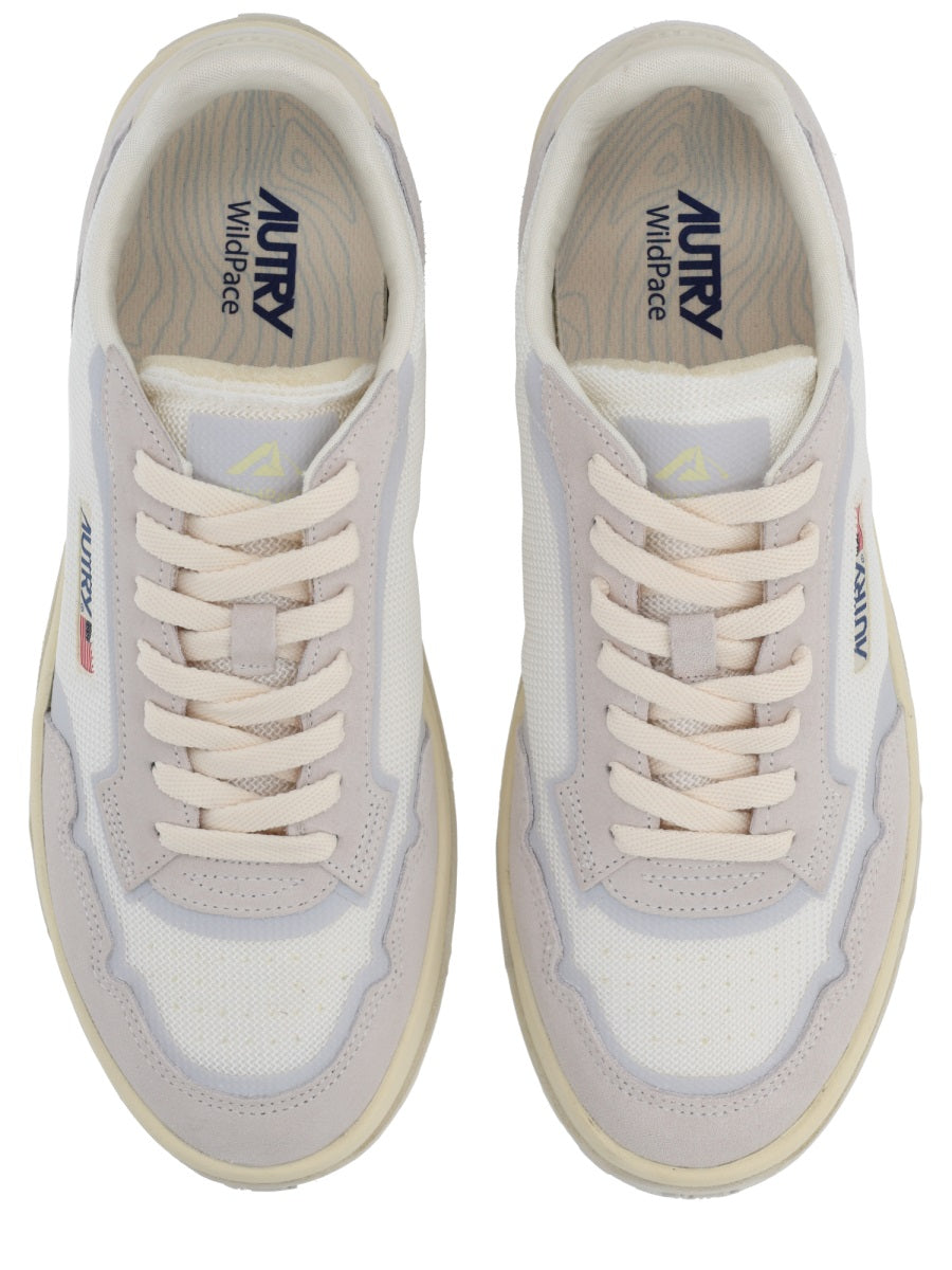 Autry Sneakers - White | 672bcf1f864b58bf4cee861953a1e04af1b832bd