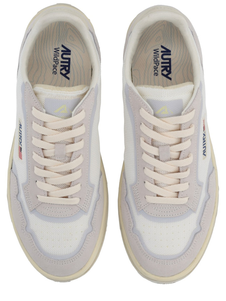 Autry Sneakers - White | 672bcf1f864b58bf4cee861953a1e04af1b832bd