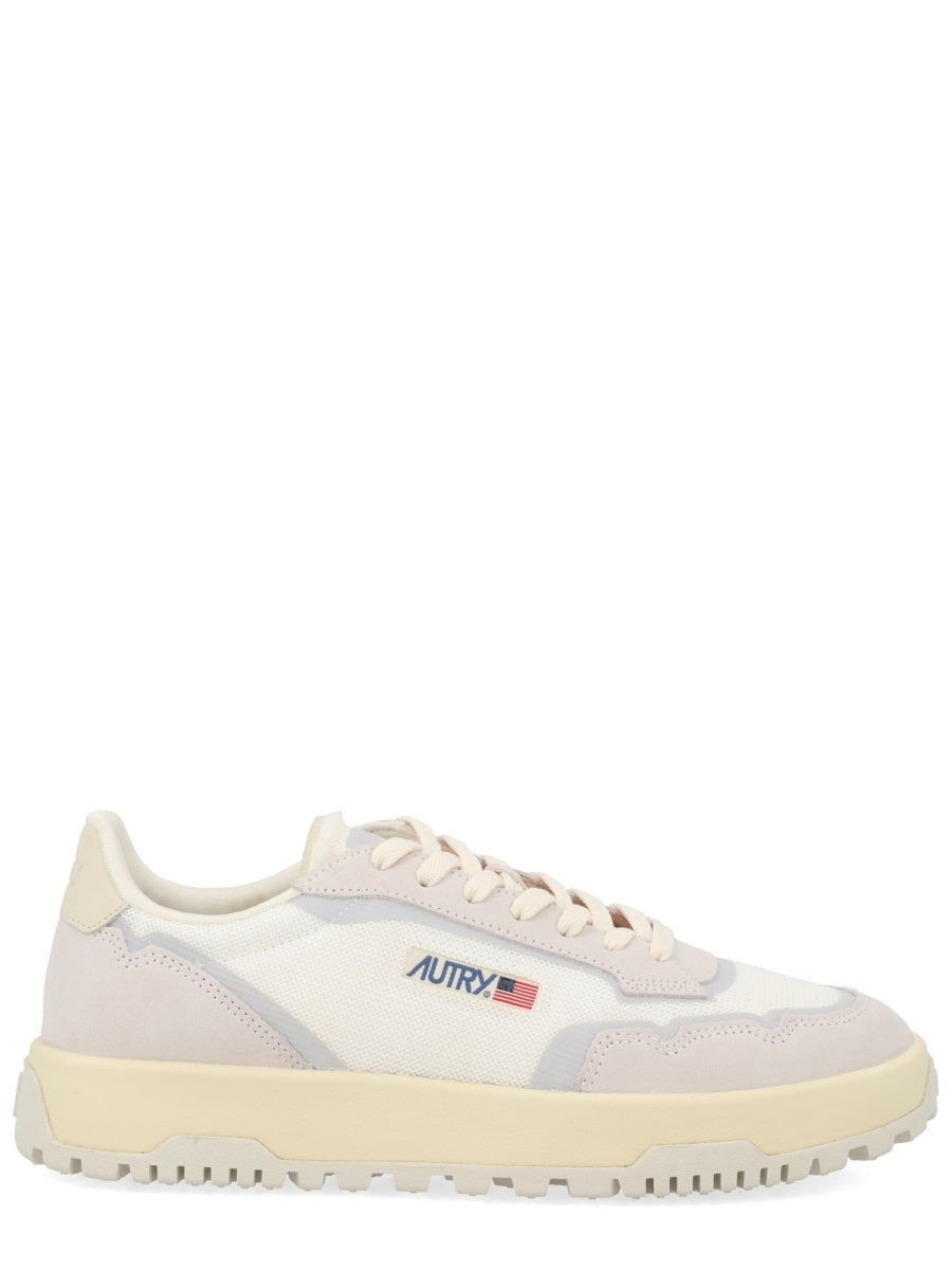 Autry Sneakers - White | 2ba25165b95f548511e714641185f11f61994264