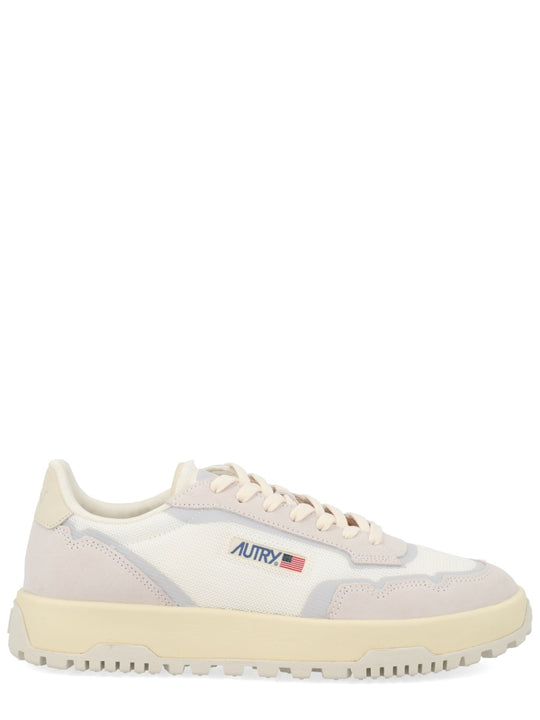 "Wildpace Low" Sneaker