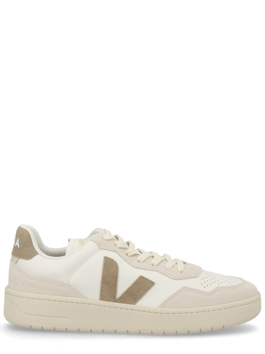 Veja Sneakers - White | f99b1493e49d9e376c0f68e0c4235bd5cf7c61c0