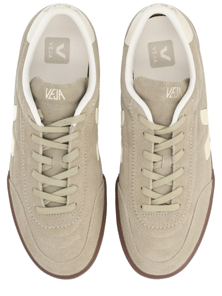 Veja Sneakers - Grey | ca08f976bbf88261650e6cbb0e9c157b4bebd166