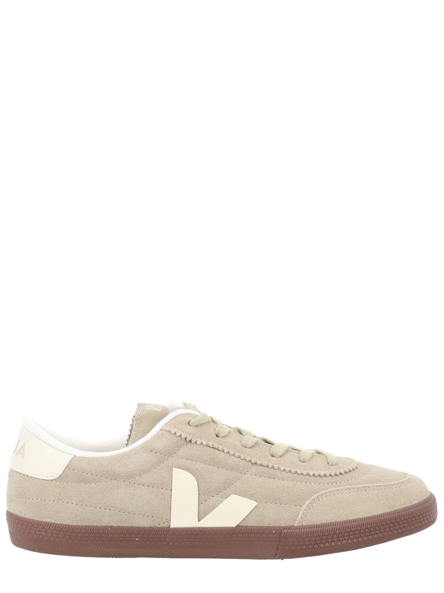 Veja Sneakers - Grey | aa849ba7338aa32d8dc12dd6ed9550a60c8a5257