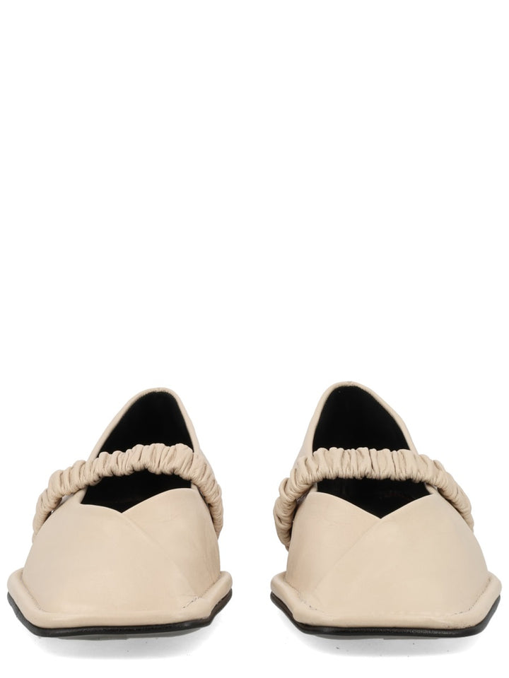 Alohas Flat Shoes - Ivory | ebd409210b46aaa23a3491ddf964ba4ca15e227d