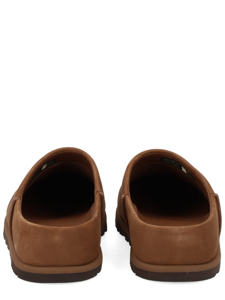 Ugg Flat Shoes - Brown | c08b6c22f0825933c4fd2d34afbb782294878968