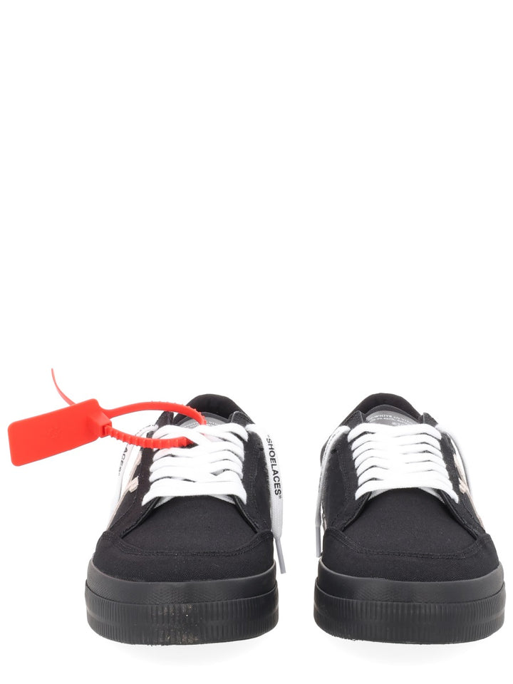 Off-White Sneakers - Black | 91a9cdb870e1646dc82b8a2472180351650c64dc