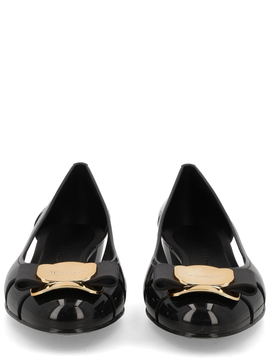 Ferragamo Flat Shoes - Black | 32eb2a9a600bca0fcf43c6558f4ae4a0c13ace4f