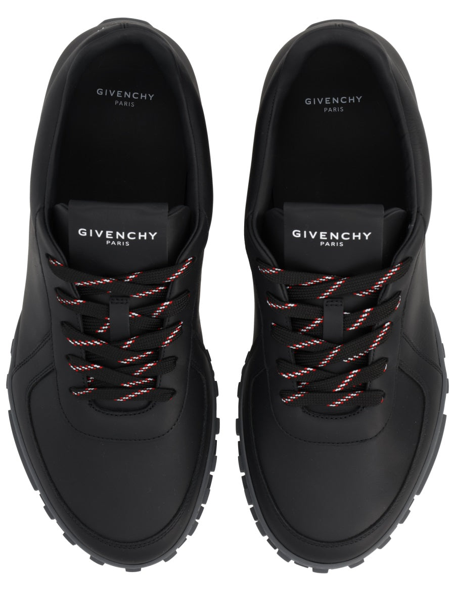 Givenchy Sneakers - Black | ae8a83347dfdd3ed70f9b263bc21332218989b99