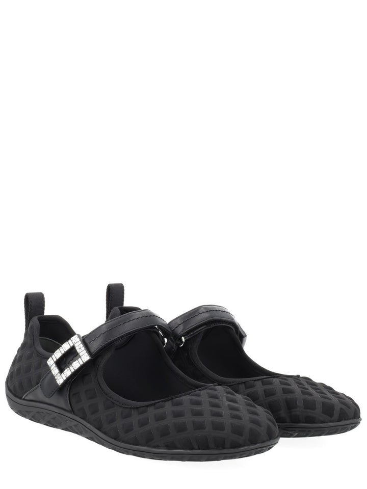 Roger Vivier Flat Shoes - Black | eb868b83c6dc168ac9d0ebc381fa102297288c23