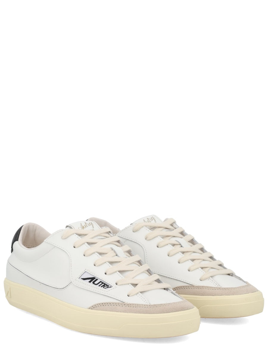 Autry Sneakers - White | 8483547857cb15d0c903202dedd761486e8de65e
